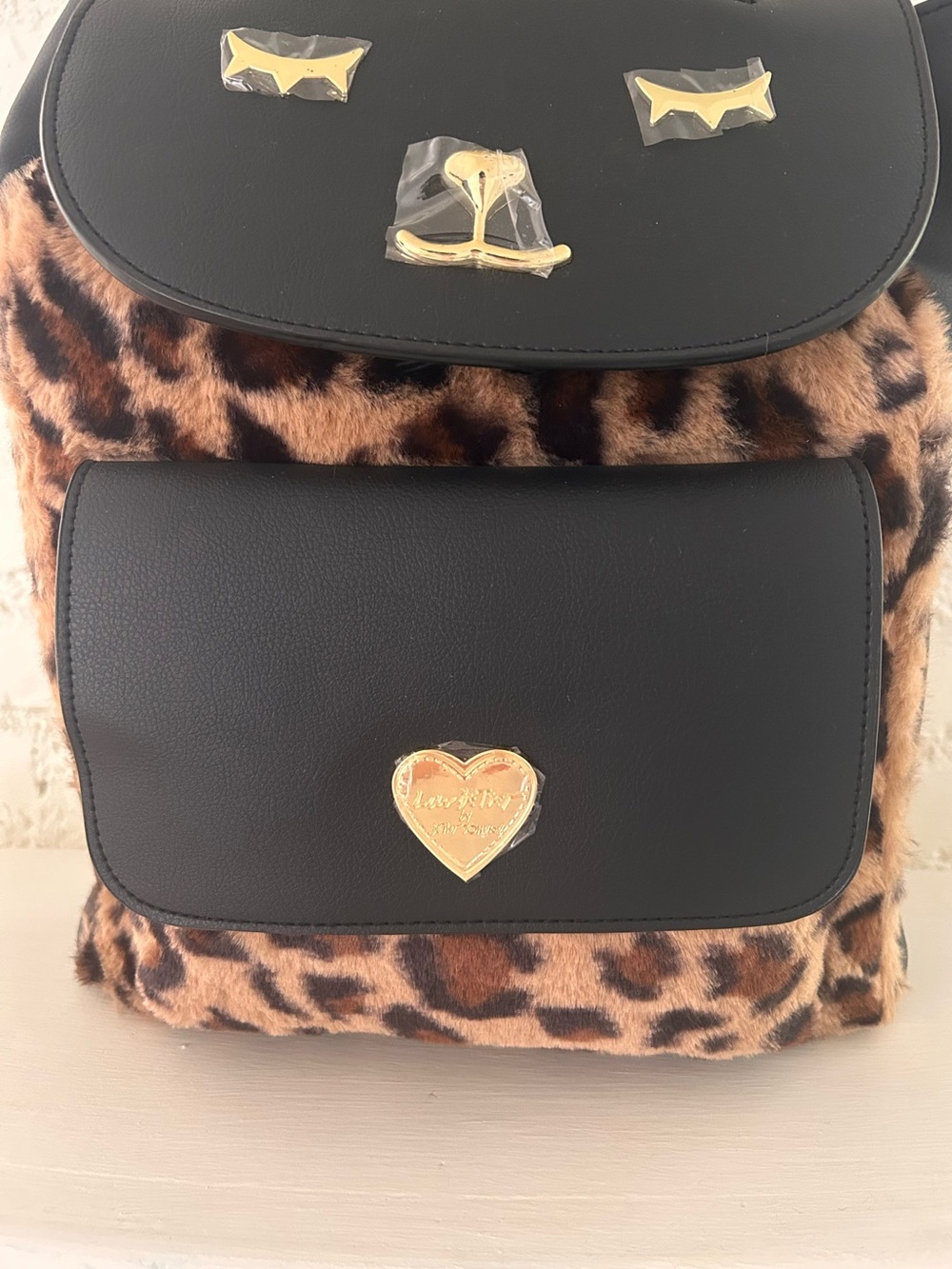 LUV Betsey Johnson Cat Faux Leather Backpack
NWT - Picture 4 of 14